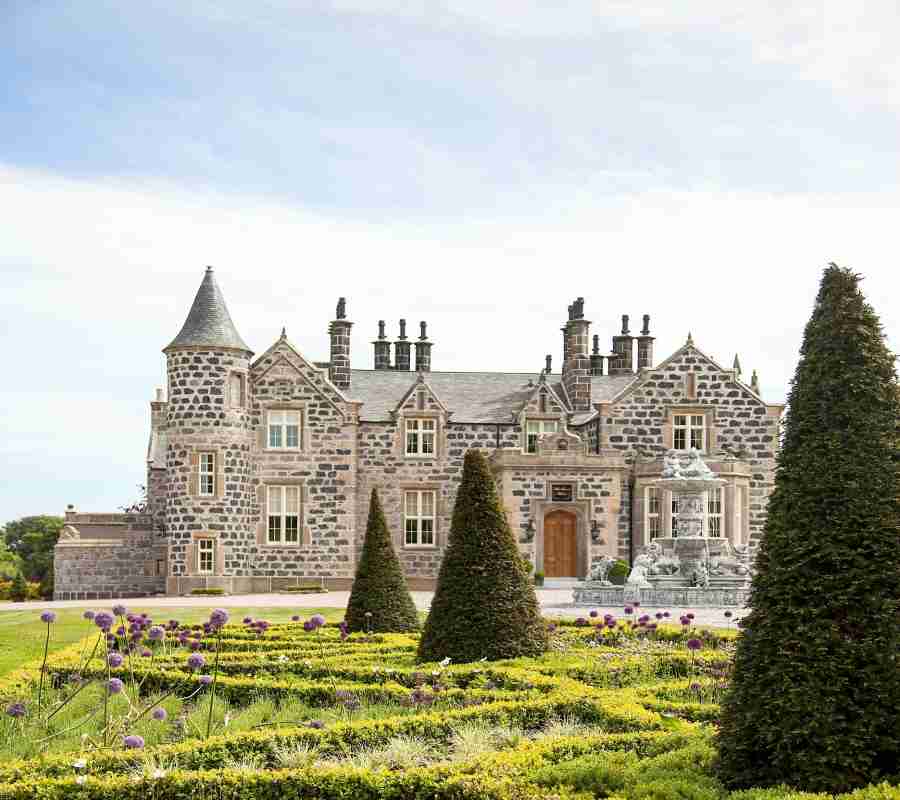 MacLeod House & Lodge